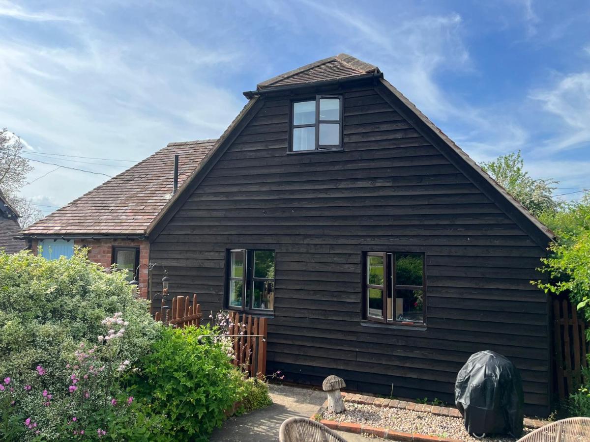 The Annexe At Walnut Tree Cottage Hope under Dinmore Екстер'єр фото